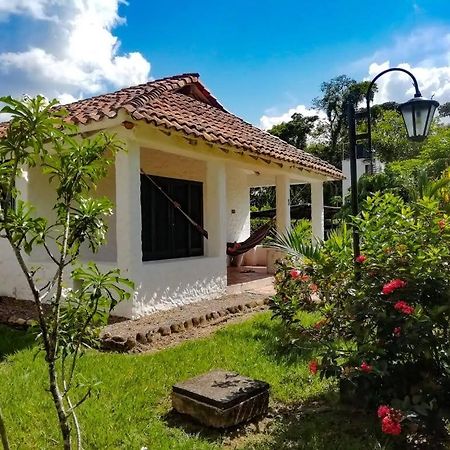 Hotel Campestre Arboretto Villavicencio Buitenkant foto