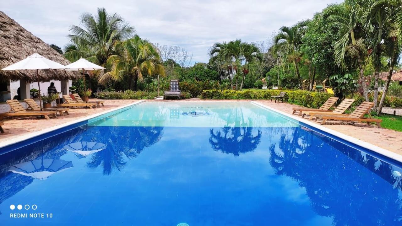 Hotel Campestre Arboretto Villavicencio Buitenkant foto