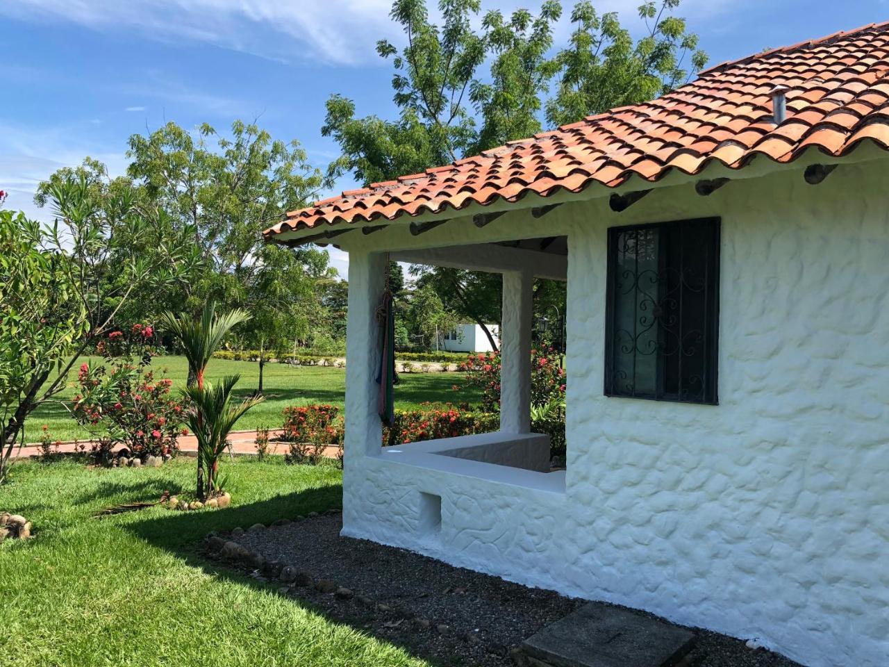 Hotel Campestre Arboretto Villavicencio Buitenkant foto